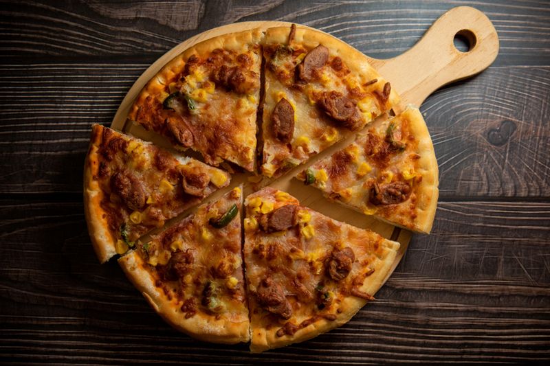 Solo lunch deal with personal pizza and drink